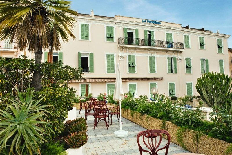 Hotel Vendome Menton - Reouverture Exterior photo